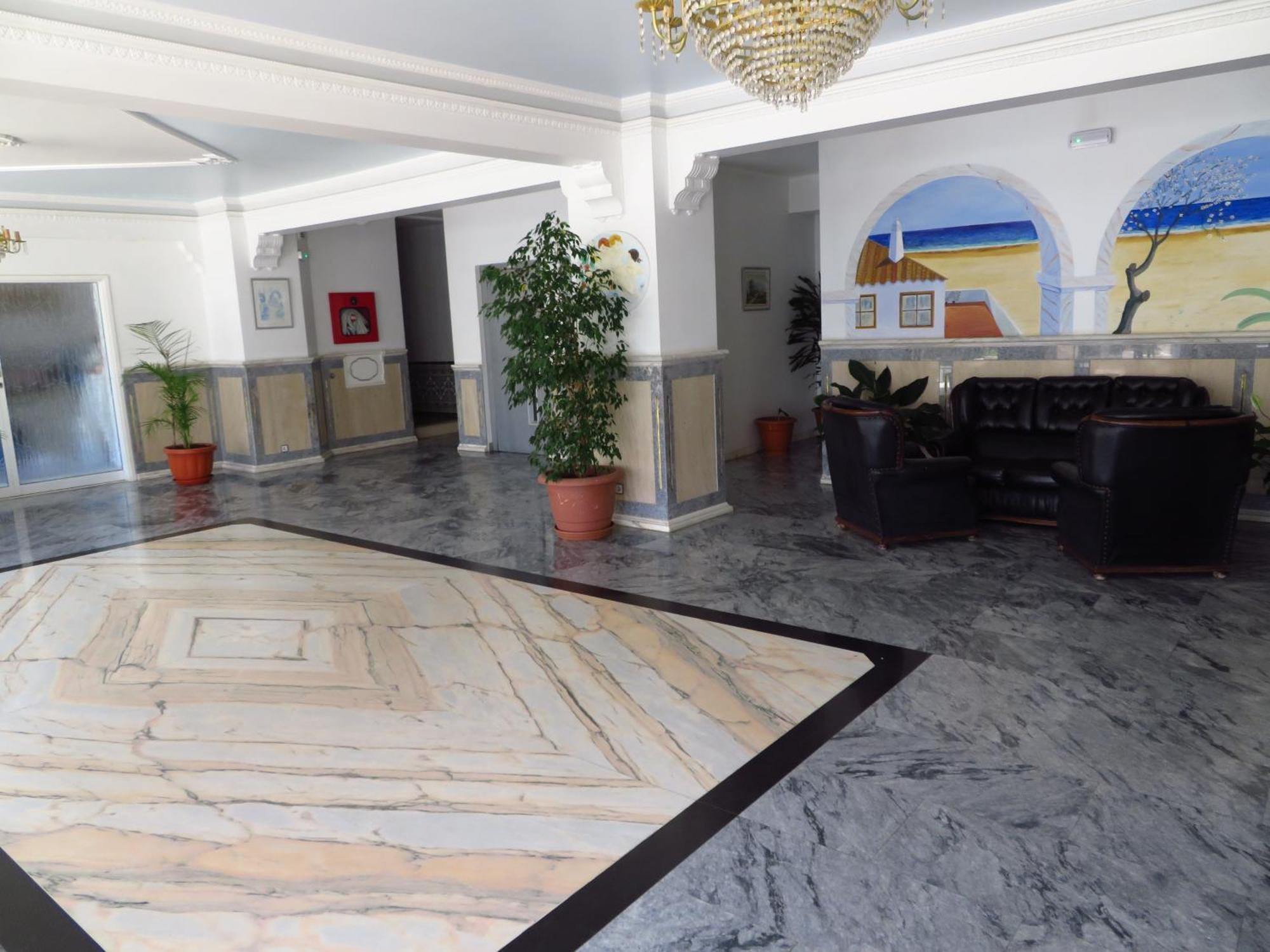 Apartamentos Carolino มงติกอร์โด ภายนอก รูปภาพ
