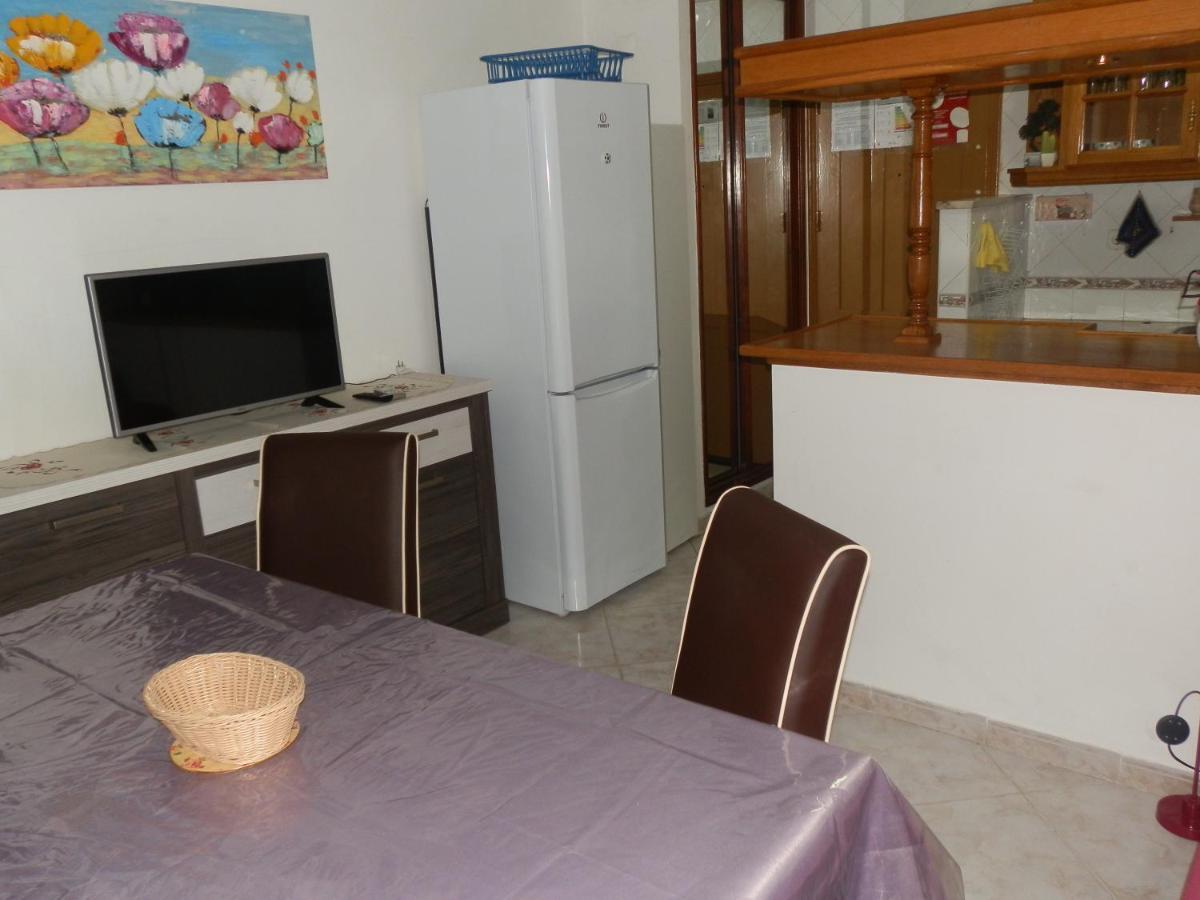 Apartamentos Carolino มงติกอร์โด ภายนอก รูปภาพ